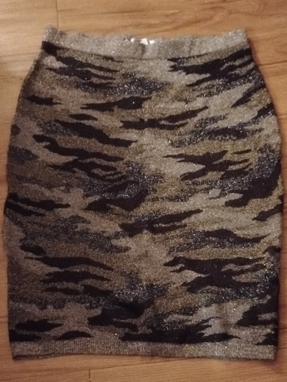 Jennifer Lopez Gold and Black Glitter Pencil Skirt